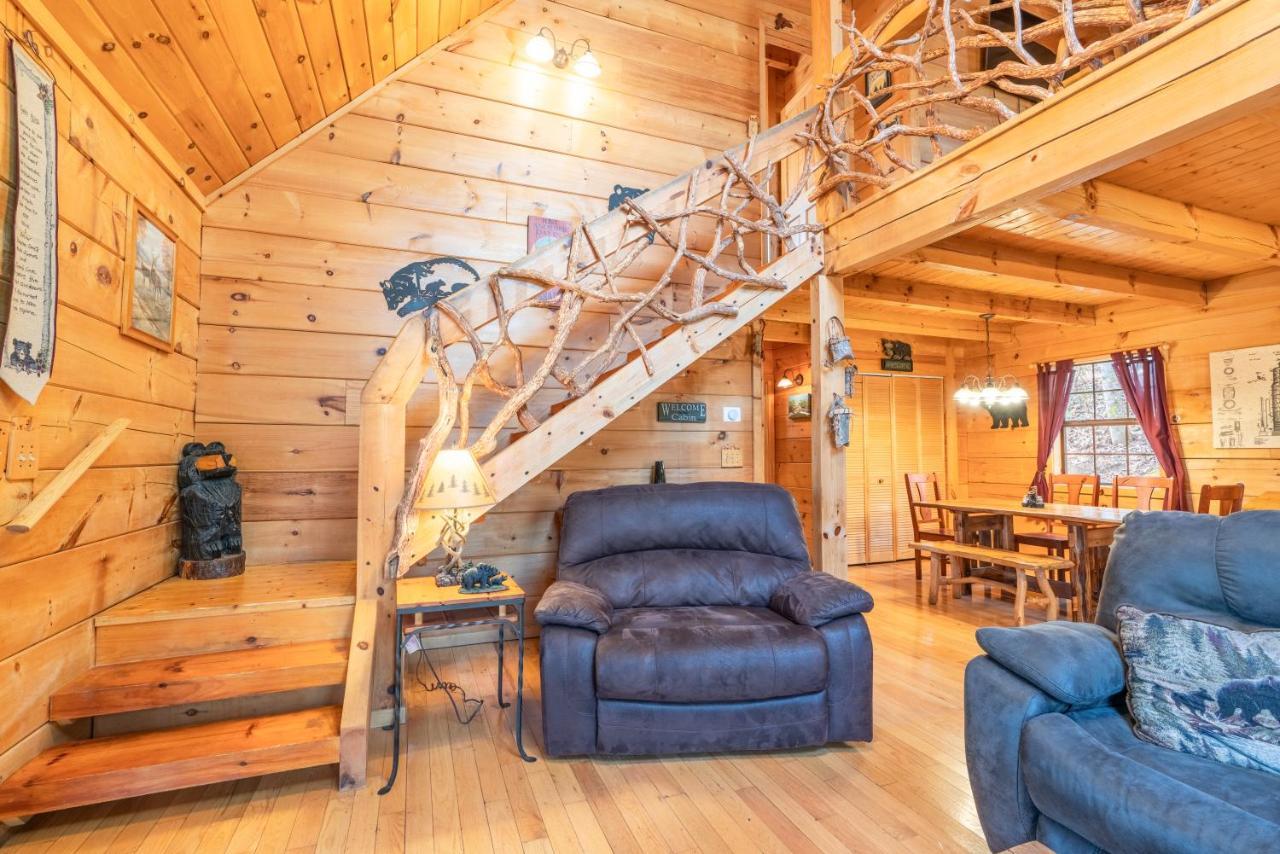 Moonshine Ridge Cabin With Hot Tub And Fire Pit Pigeon Forge Esterno foto