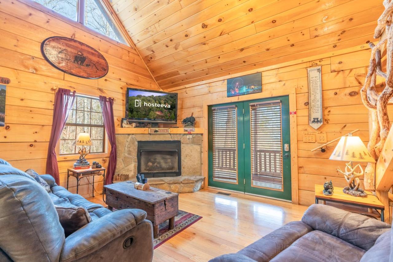Moonshine Ridge Cabin With Hot Tub And Fire Pit Pigeon Forge Esterno foto